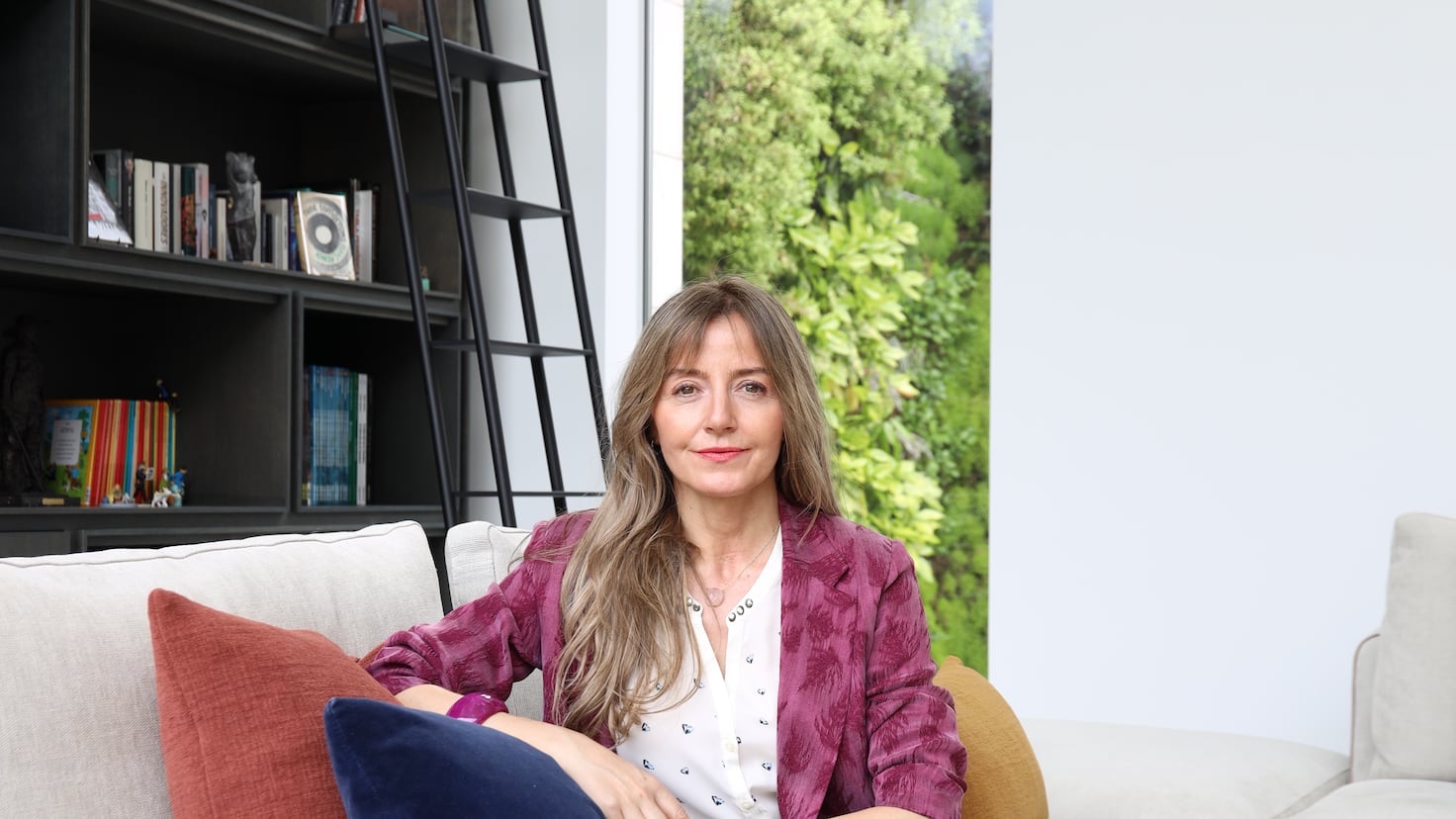 Sandra Marcos, interiorista, señala el mayor error que muchos cometemos al decorar nuestra casa: “Provoca el efecto contrario”