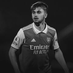 Billy Vigar, canterano del Arsenal, fallece tras un golpe en un partido