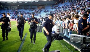 Detenidos en Vigo dos hinchas radicales por pelearse con policías antes del partido Celta-Niza - La Voz de Galicia