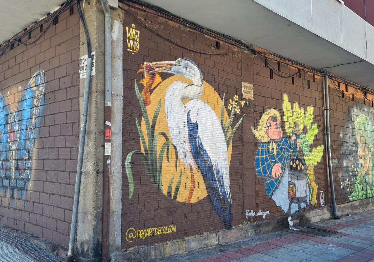 Cuando el arte tapa los muros en la calle más conflictiva de León