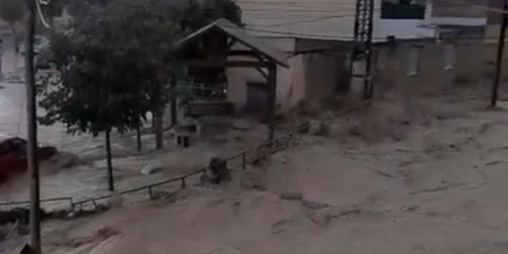 La A-92 recupera la circulación con la apertura del carril izquierdo entre Granada y Almería