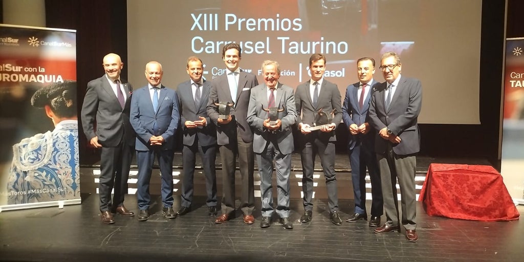El Niño de la Capea, Daniel Luque y Núñez del Cuvillo galardonados en los XIII Premios de Carrusel Taurino