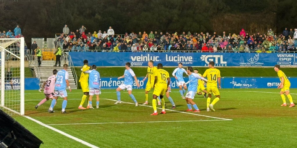 El 'submarino amarillo' torpedea las ganas del Ciudad de Lucena (0-6) en la Copa del Rey