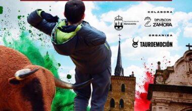 Cartel de la actividad organizada y criticada por la Fundación Franz Weber.