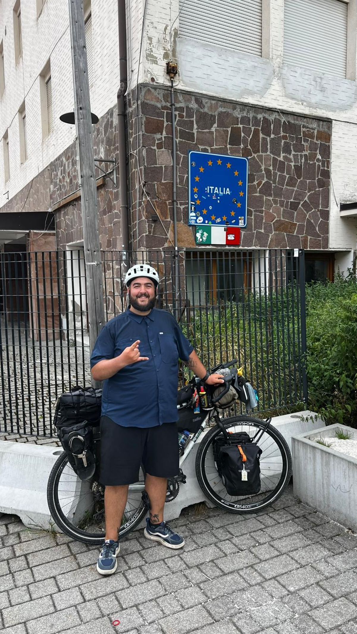 Cazorla en su llegada a Italia