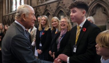 La sorprendente frase del rey Carlos III a un estudiante que ha dado la vuelta al mundo