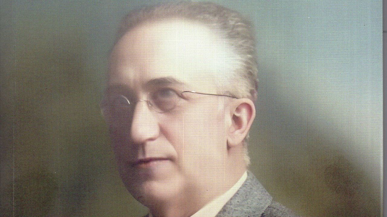Benito Leiro presenta en Vilanova un libro sobre «o mestre do pósito»