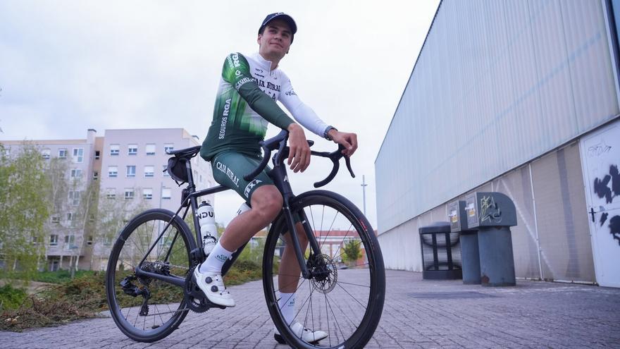 “La idea es crecer dentro del Caja Rural y llegar algún día a un World Tour”