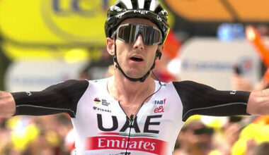 Adam Yates sigue de dulce en Italia y se lleva el Trofeo Tessile & Moda