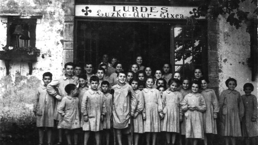 Del horror de la guerra al calor del refugio Lourdes Euzko Aur-Etxea