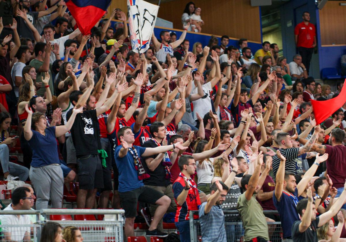 El grupo Indar Baskonia no acudirá al partido ante el Dubái: «Los principios están por encima del dinero»