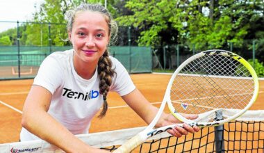La promesa que cambió la piscina por la raqueta