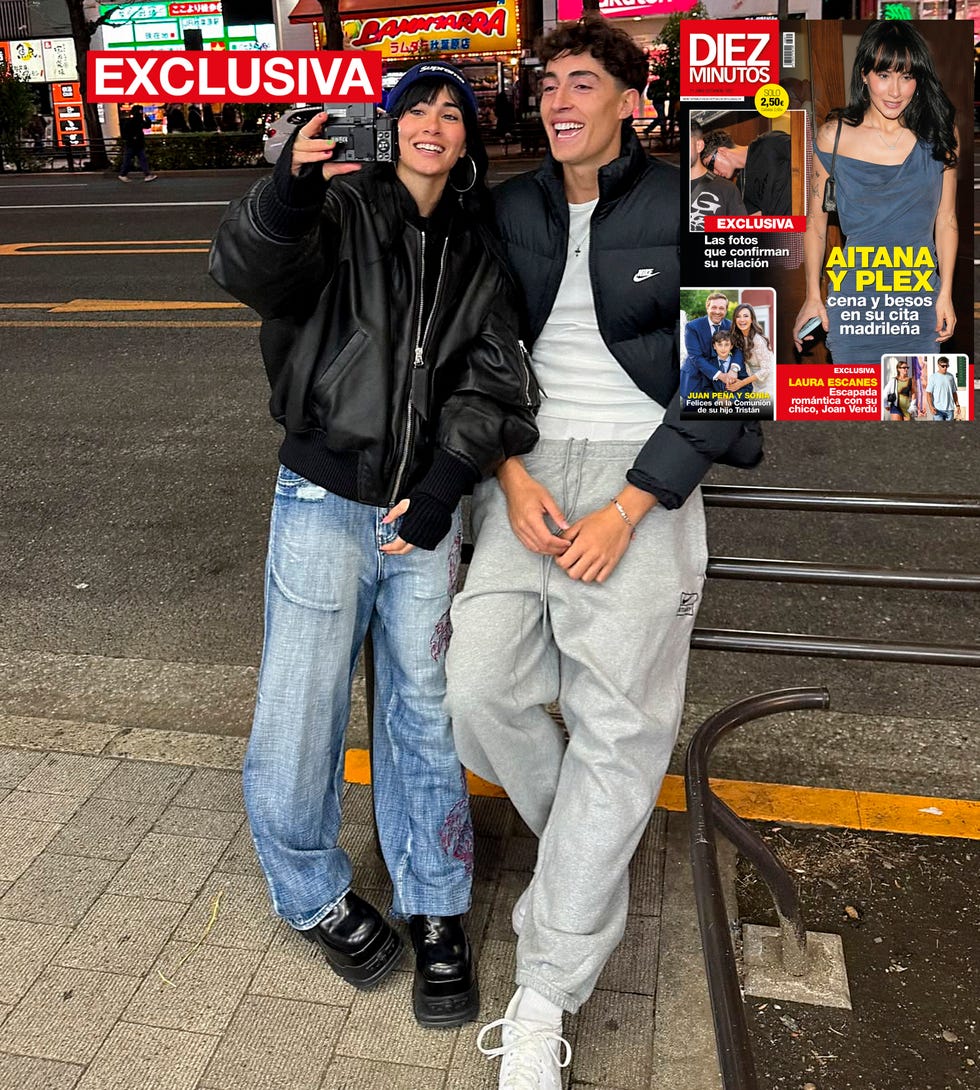 Aitana y Plex en la portada de DIEZ MINUTOS aitana y plex se hacen un selfie en japon