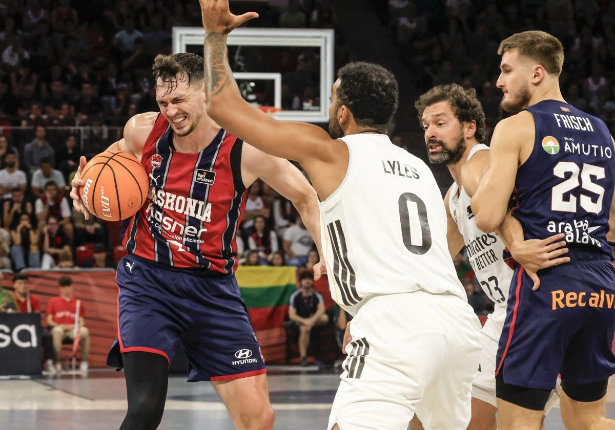 La lesión de Kurucs se queda en un susto aunque está casi descartado para París