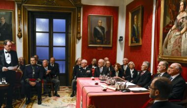 Jaime Alfonsín defiende reformar la Constitución para garantizar la continuidad de la Corona