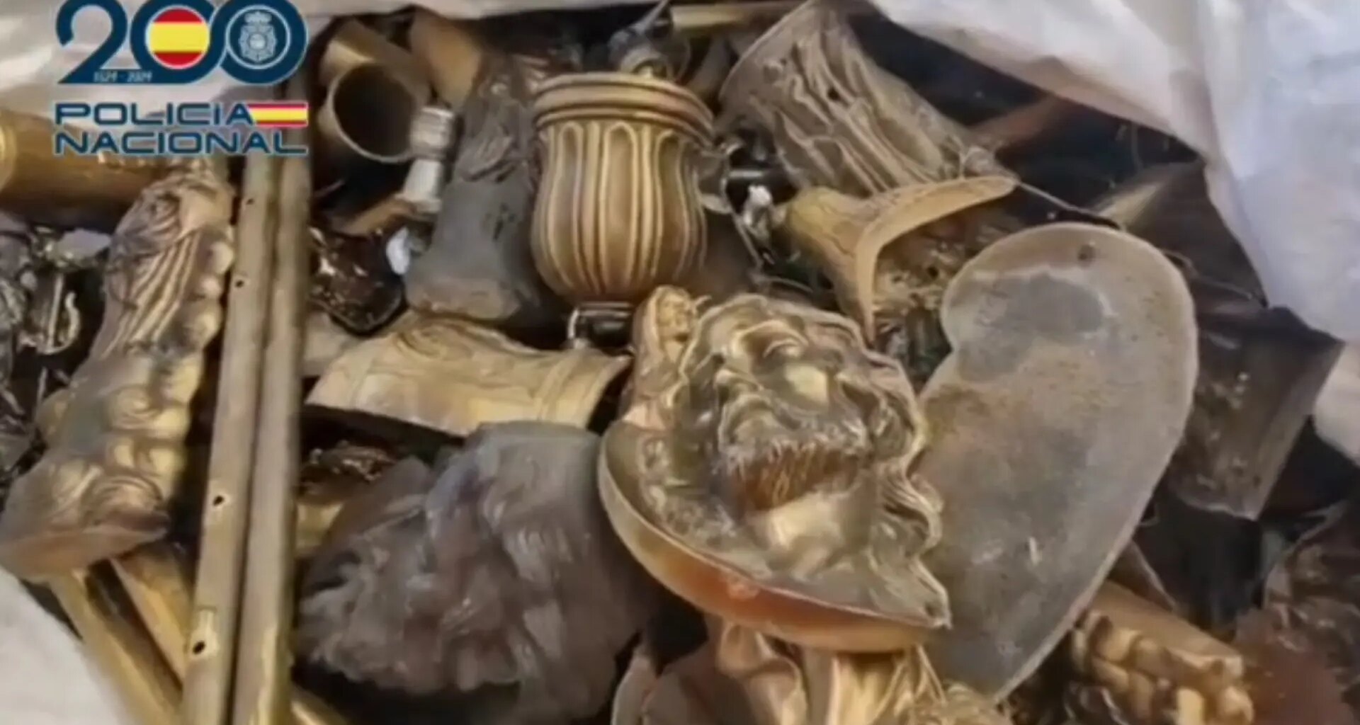 La Policía recupera más de una tonelada de objetos robados en el cementerio de Torrero de Zaragoza