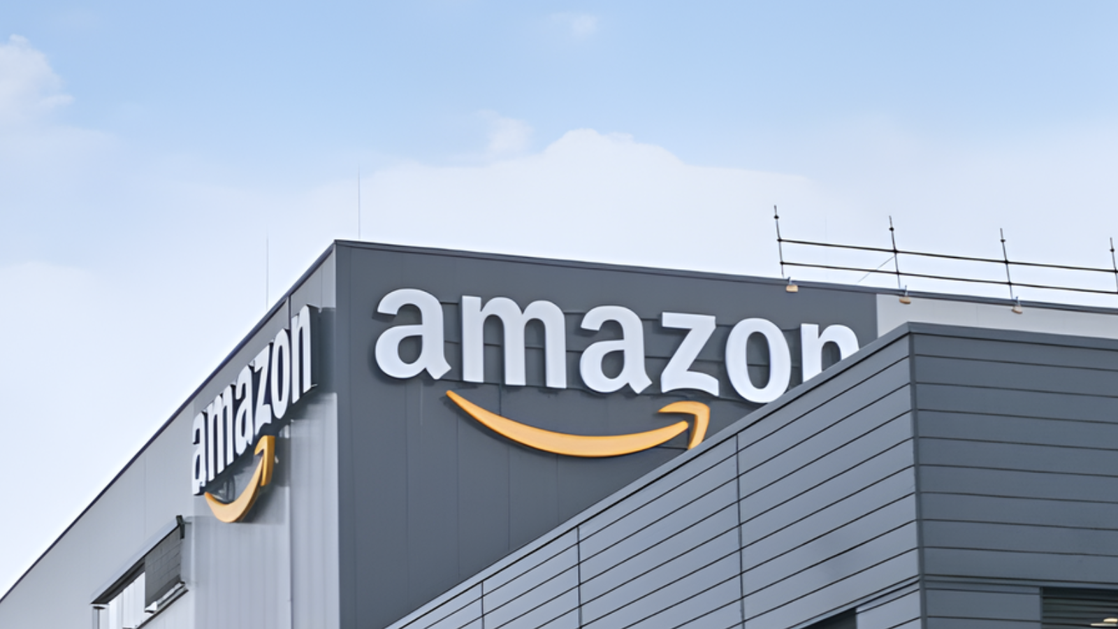 Amazon concreta su reestructuración global y cifra en 14.000 los empleos afectados - Logística