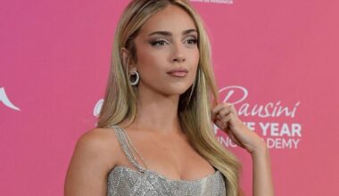 Ana Mena sorprende con una foto desnuda en Instagram y un importante anuncio