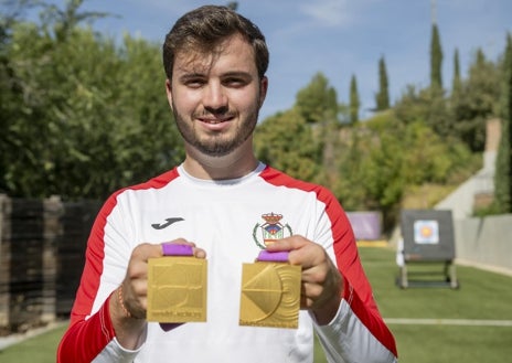 Imagen secundaria 1 - Andrés Temiño, durante la entrevista