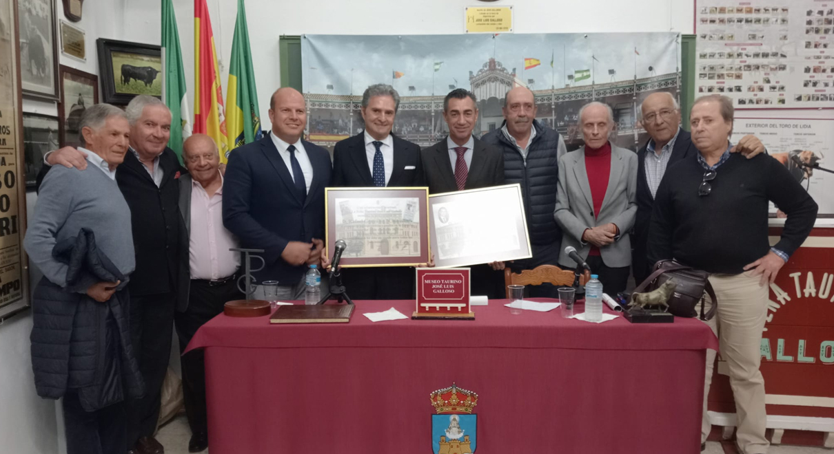 Homenaje a Rafael González