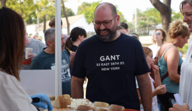 El Puerto disfruta de una gran jornada de convivencia y sabor en el Parque de la Victoria durante la Festividad de la Hispanidad