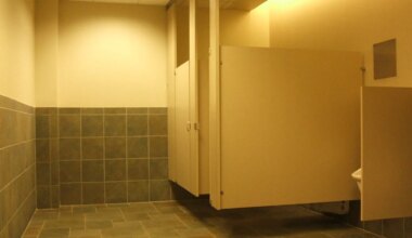 así actúan los delincuentes para grabarte con cámara oculta