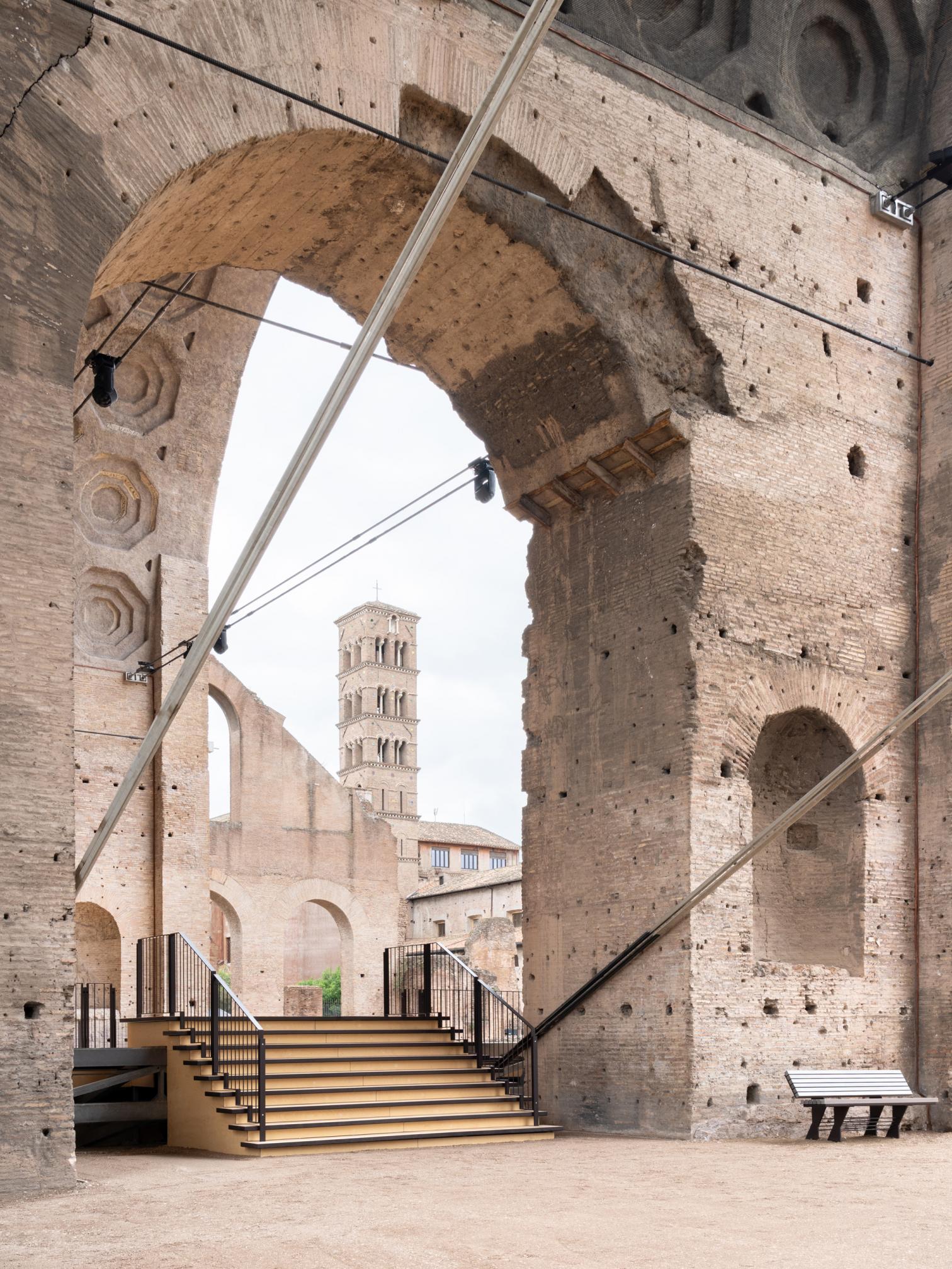 Intervención en la Basílica de Majencio en Roma