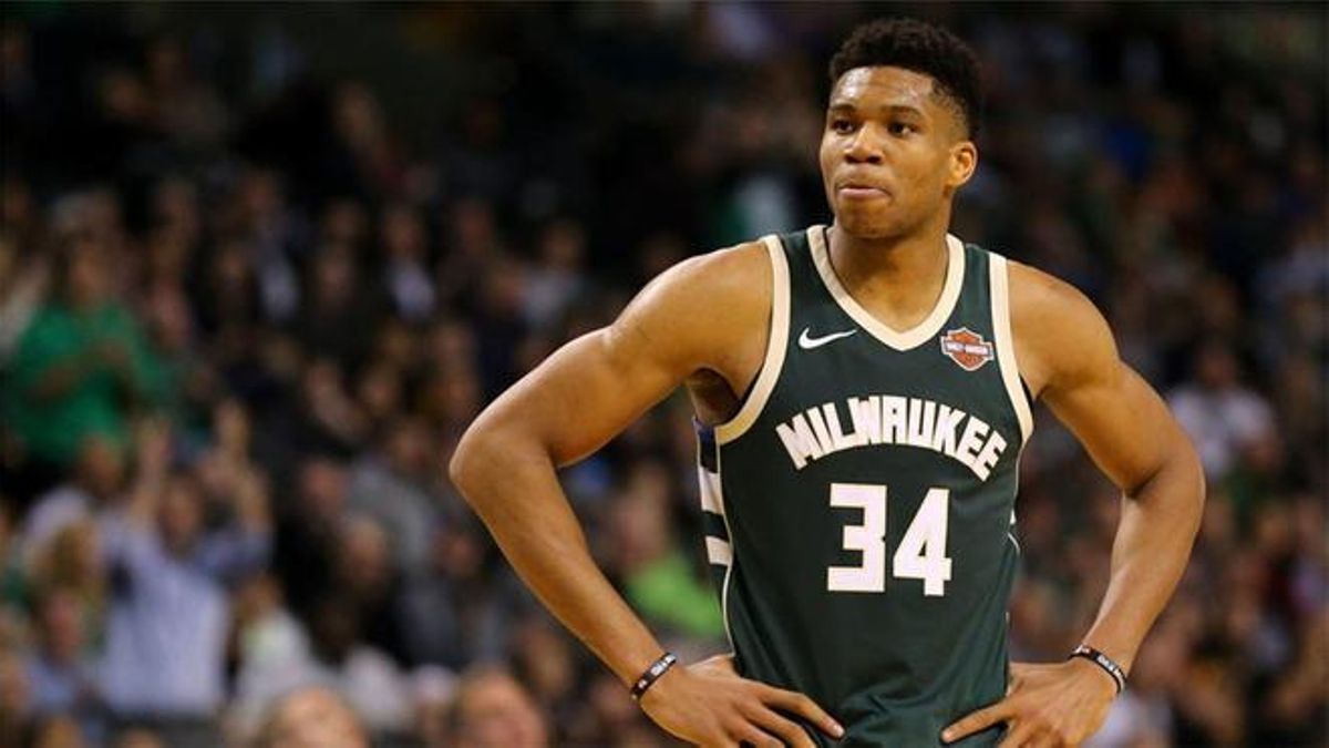 Giannis Antetokounmpo, en un momento de calma.