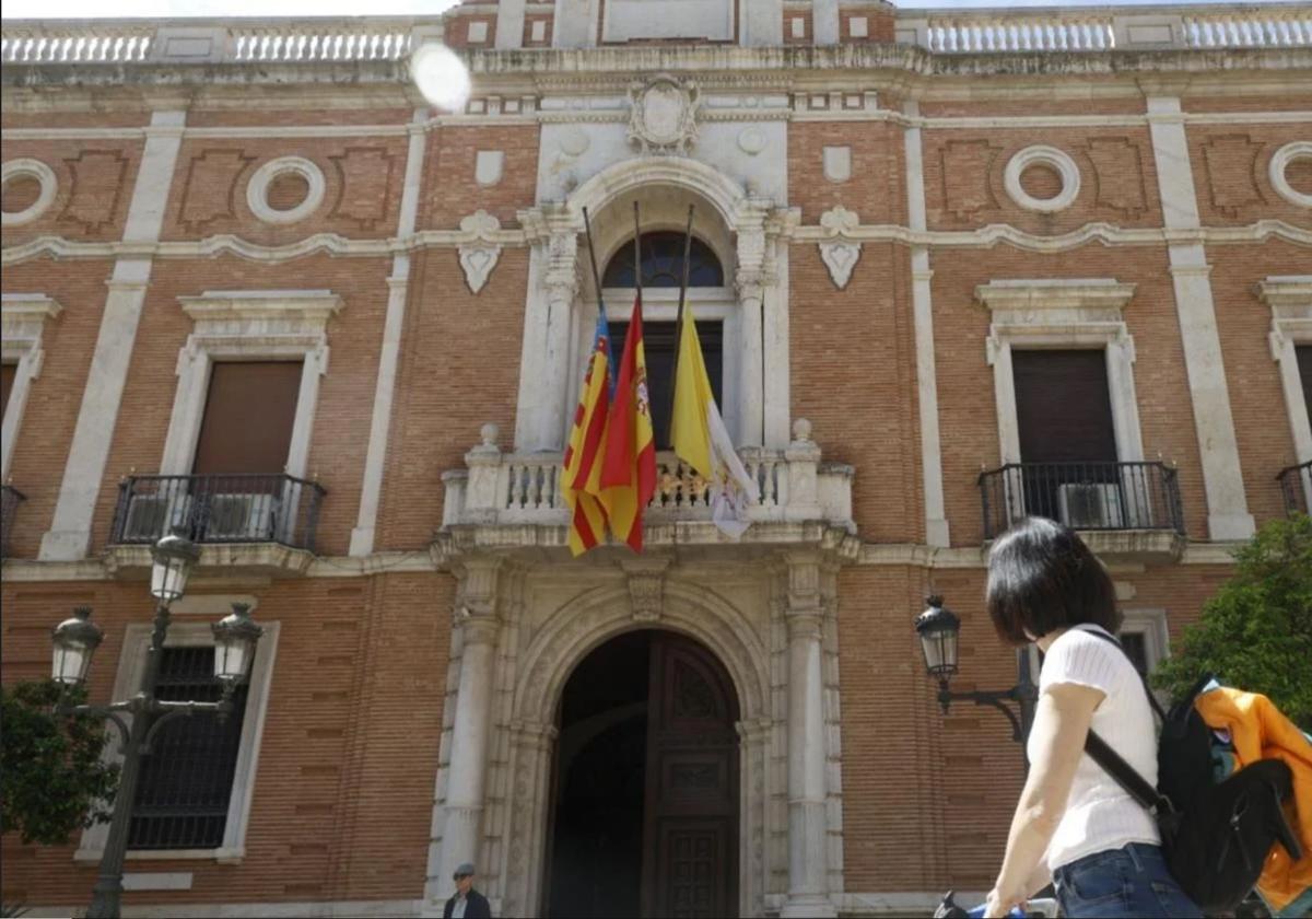 ¿Qué significa que se decrete luto oficial el miércoles por el aniversario de la dana en la Comunitat Valenciana?