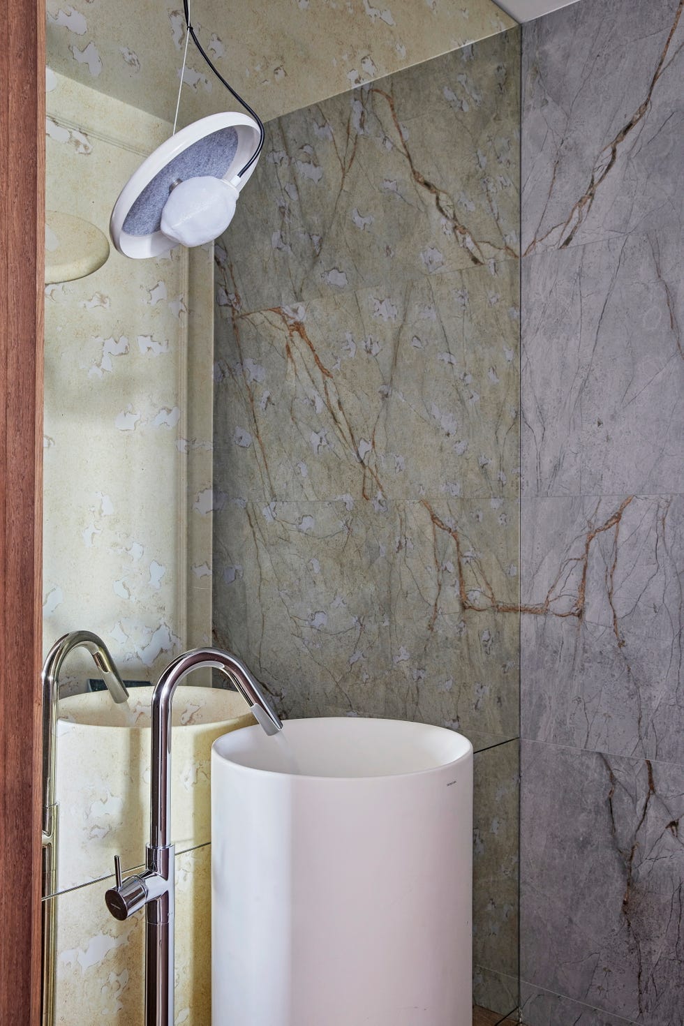 casa blanca rosa gutierrez