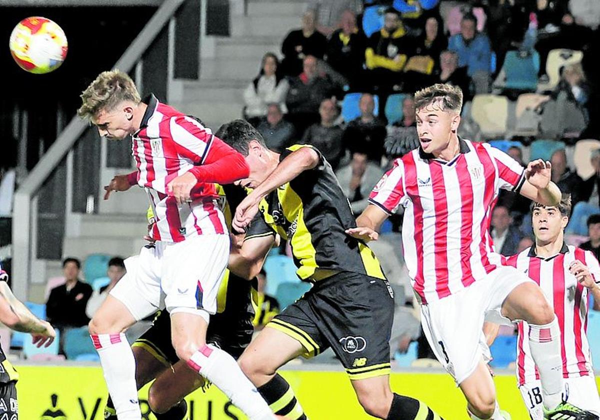 El Barakaldo firma una heroica remontada