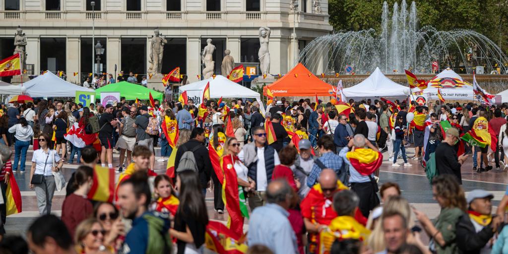 Ser español vuelve a ser normal en Barcelona