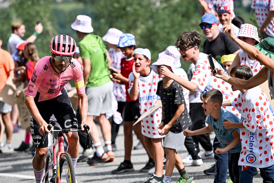 Poco pero muy bueno, eso es lo que gana y nos gana Ben Healy 