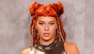 Dora Postigo, hija de Bimba Bosé, y su poderosa historia de superación y talento que podría llevarla a Eurovisión