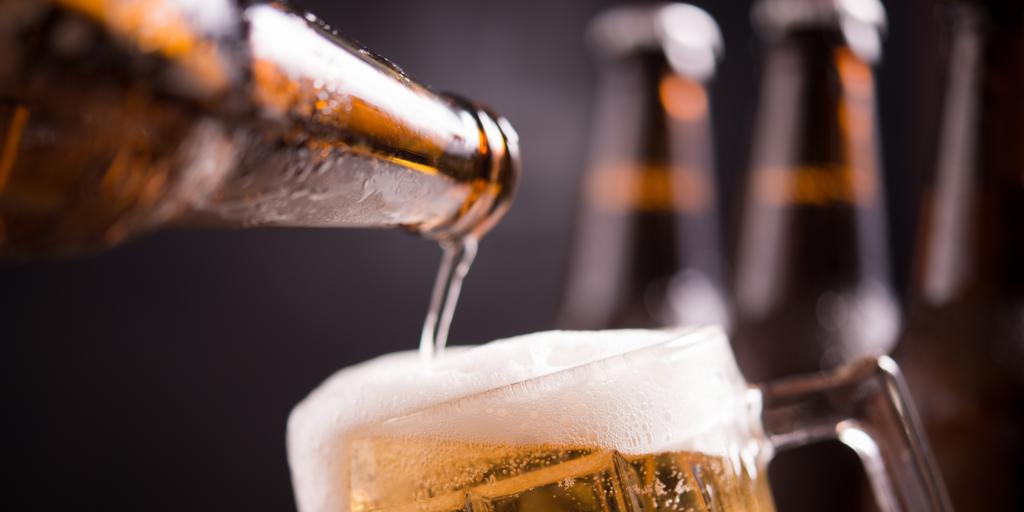 Un experto explica cuánto gana la hostelería con cada cerveza que sirve: «Es una lucha constante»