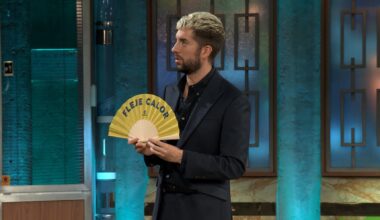 El motivo por el que David Broncano utilizó un abanico de Guaguas Municipales en La Revuelta