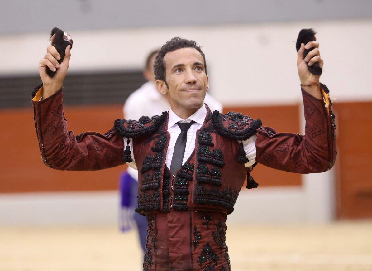 Fuerte voltereta a David de Miranda, a la enfermería de Las Rozas por un posible traumatismo lumbar
