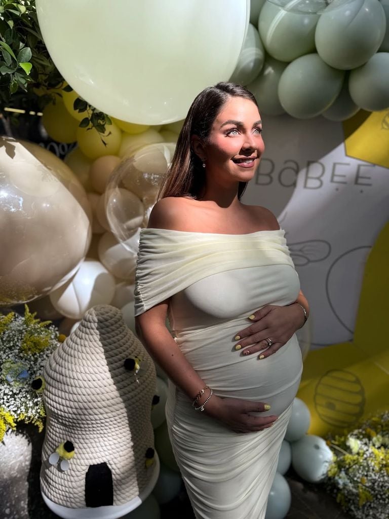 La temática de Claudia Martín fue de abeja.