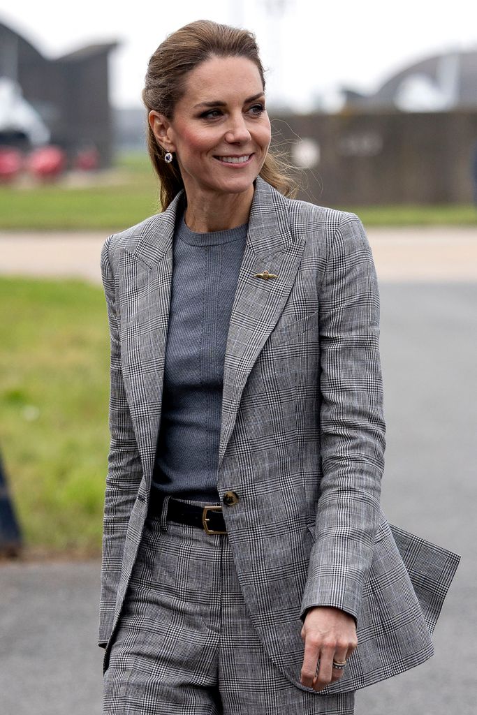 Kate Middleton visita base aérea