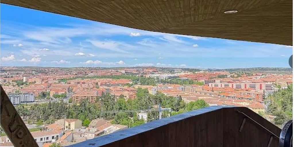 Heridas cinco turistas en Toledo tras caer en grupo cuando subían por el remonte mecánico de Recaredo