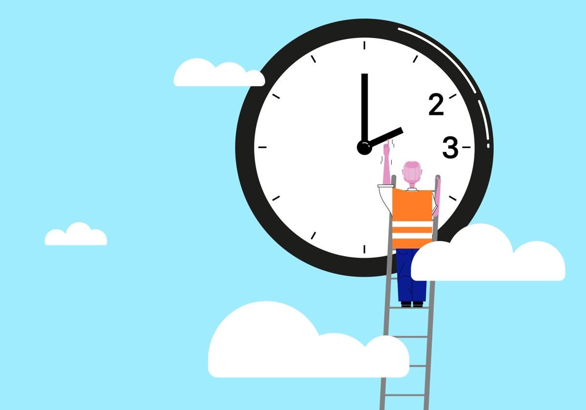a qué hora se cambia el reloj para entrar en el horario de invierno, se adelanta o se atrasa y por qué