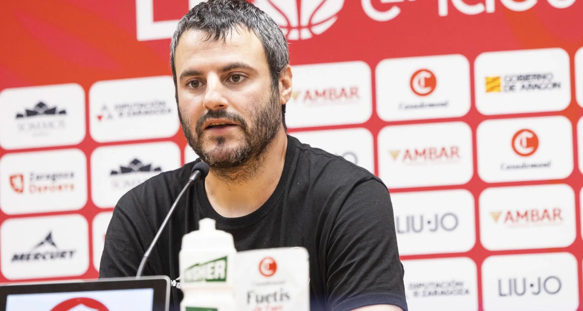 Cantero confía en el "puntito extra que da jugar en casa" para doblegar al Venezia