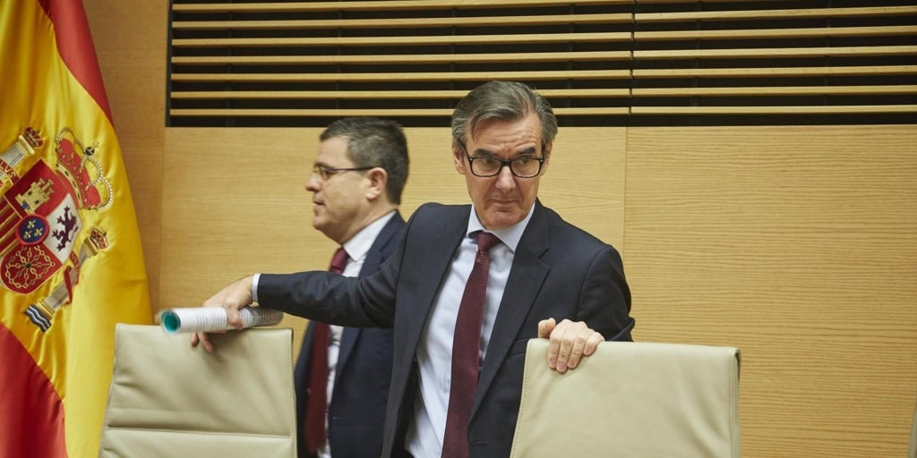 La CNMV sugiere revisar la ley de opas tras los errores en la de BBVA