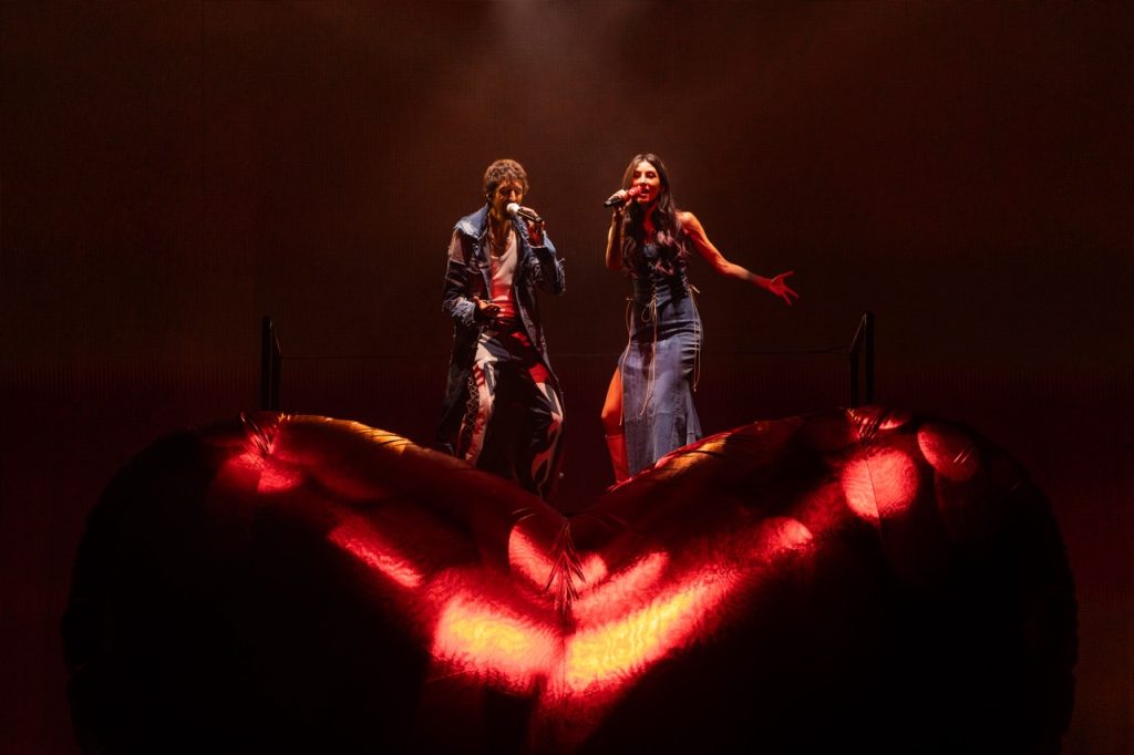 cartel vive latino 2026