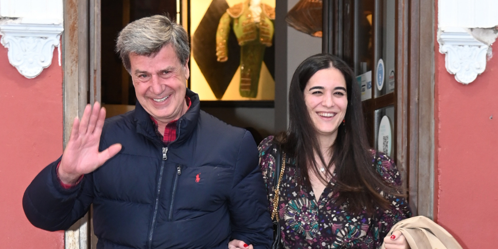 invitados, vestidos, ausencias y última hora de la celebración desde Sevilla hoy