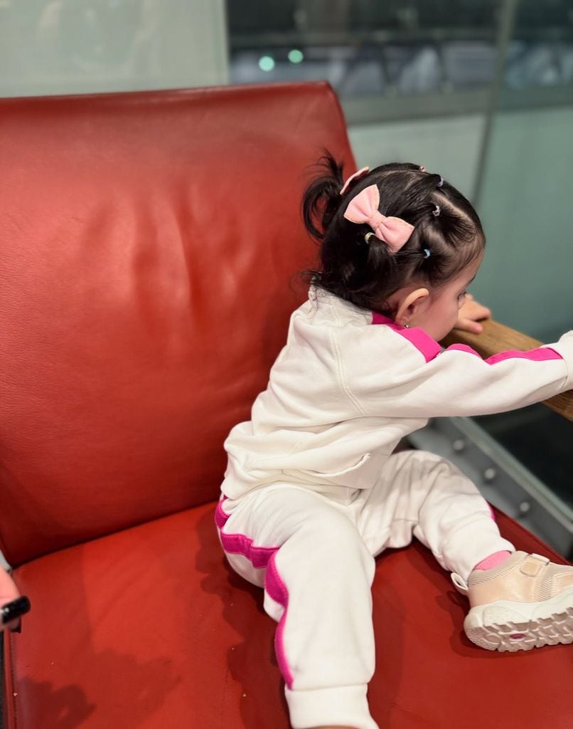 Tessa fue parte de este fascinante viaje por Europa con sus papás