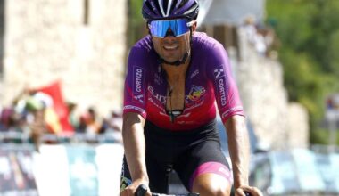 Un ciclista de Burgos, expulsado y vetado de por vida de China por una publicación en redes sociales