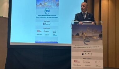 El Decano del ICAM, Eugenio Ribón, destaca el papel de Madrid en el arbitraje internacional durante la clausura de la IPBA Mid-Year Regional Conference Madrid 2025 - ICAM