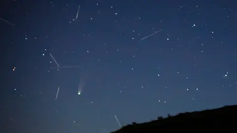 Cometa Lemmon en el Macedonia del Norte