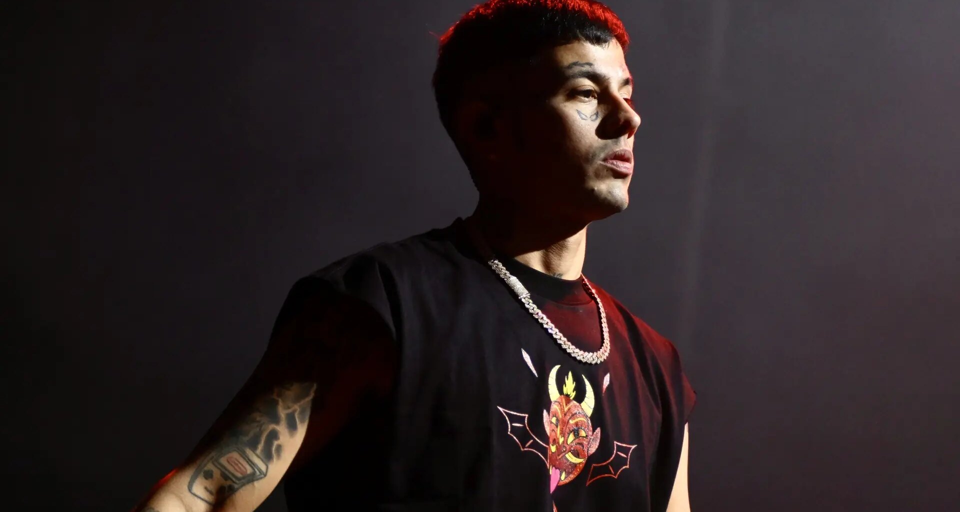 Duki, tras su 'accidentado' concierto en Zaragoza: "Fue una maldita locura"